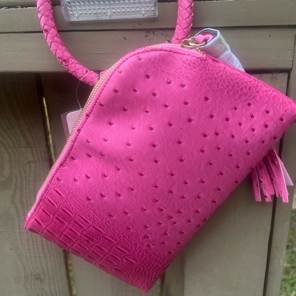 Pink Textured Women's Wristlet